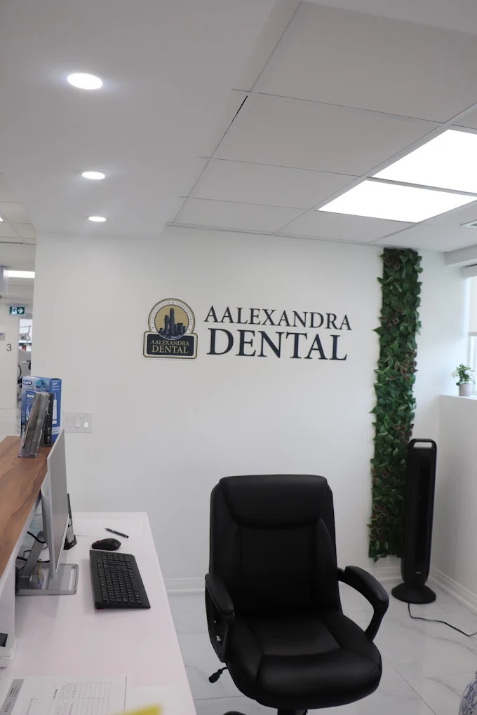 Aalexandra Dental dental clinic in Mississauga - Photo 1